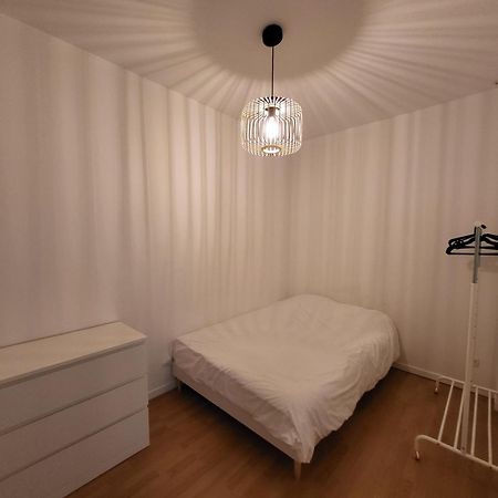 איסי-לה-מולינו Appartement Spacieux 28M2 Avec Chambre Separee מראה חיצוני תמונה