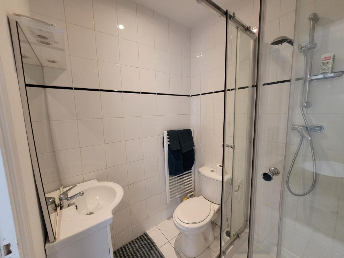 איסי-לה-מולינו Appartement Spacieux 28M2 Avec Chambre Separee מראה חיצוני תמונה